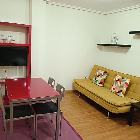 Apartamentos Chevere Rojo-Huca Oviedo Exteriér fotografie